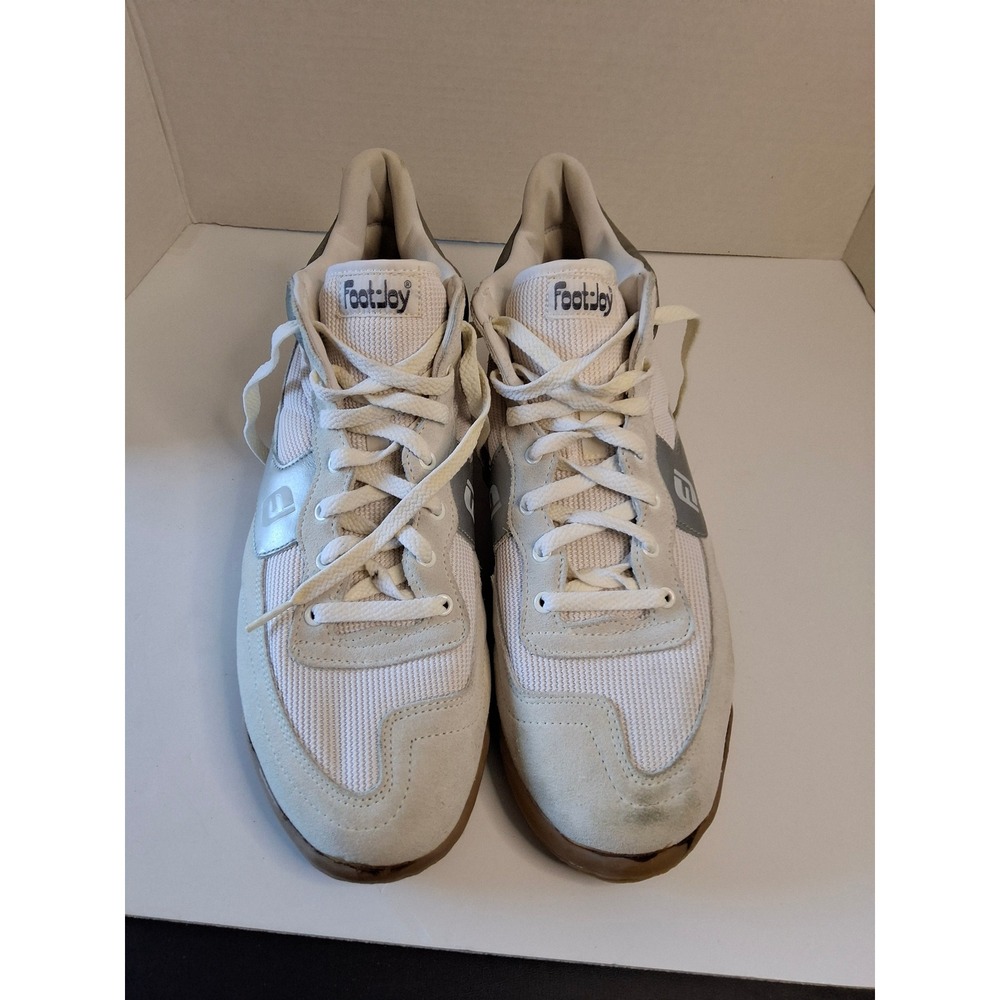 Vintage FootJoy Mens Shoes White Silver Suede
Hi Top Sneakers Gum Sole 11.5